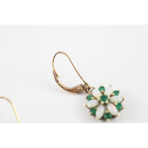 9 - 9ct gold emerald & opal drop earrings (2g)