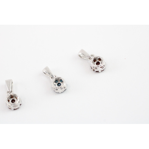 90 - 3x 9ct gold enhanced vari-hue diamond pendant (1g)