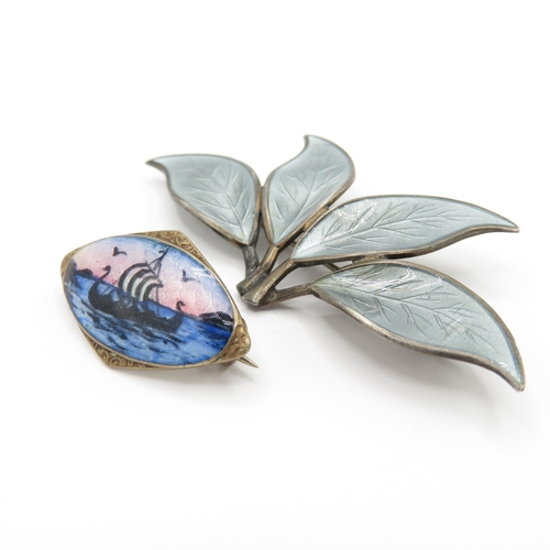 210 - Collection of Sterling Silver Scandi Brooches inc. Hjortdahl, David Andersen, Enamel, Viking x 2 (15... 