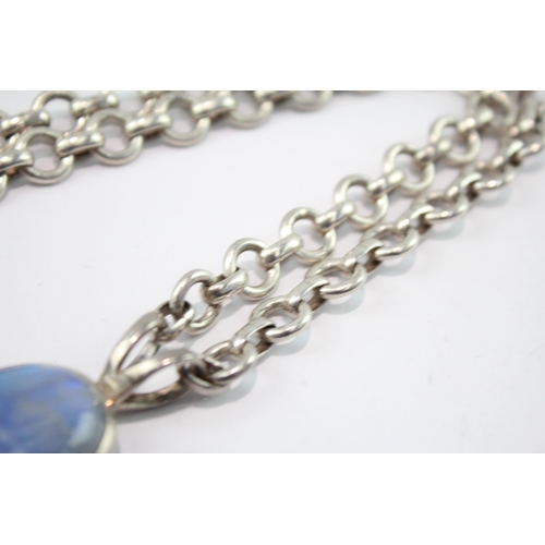 253 - Sterling Silver Moonstone Pendant Necklace (78g)