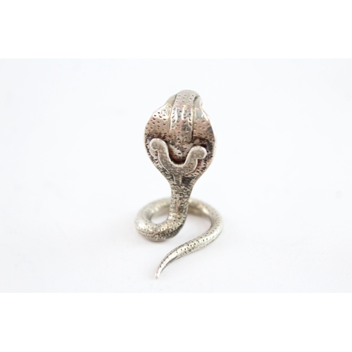 329 - Vintage .930 Silver Novelty Cobra Miniature 22g