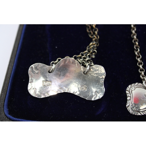 499 - Set of 4 x Georgian .925 Sterling Silver Decanter Labels Cased 33g