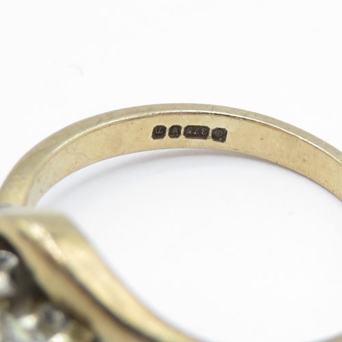 16 - 9ct Gold Diamond Trilogy Ring (2.4g) Size L