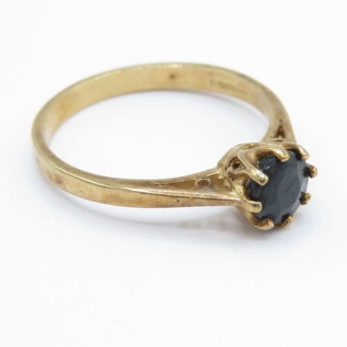 24 - 9ct Gold Sapphire Solitaire Ring (1.8g) Size L