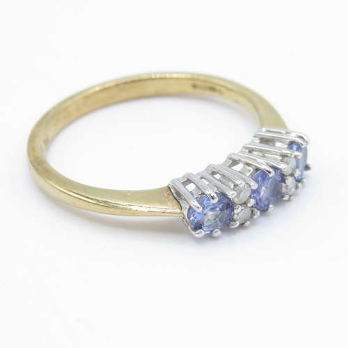 28 - 9ct Gold Diamond and Tanzanite Claw Set Ring (2g) Size N