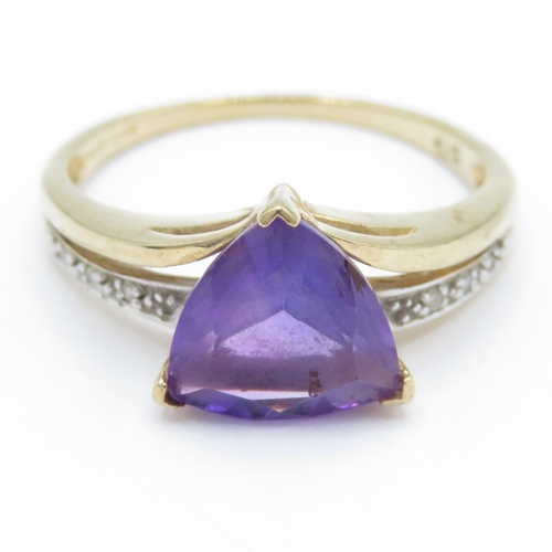 53 - 9ct Gold Amethyst and Diamond Dress Ring (2.5g) Size Q