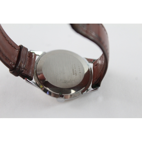 529 - Helvetia Watch Hand Wind WATCH RUNS