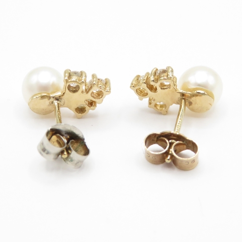 19 - 9ct Gold Pearl and White Gemstone Earrings (1.4g)