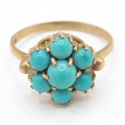 27 - 9ct gold turquoise cluster ring (2.8g) Size P