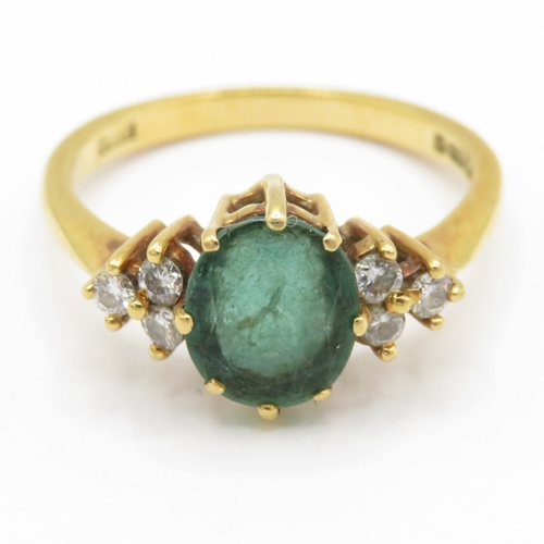 59 - 18ct gold emerald diamond ring (3.2g) Size O