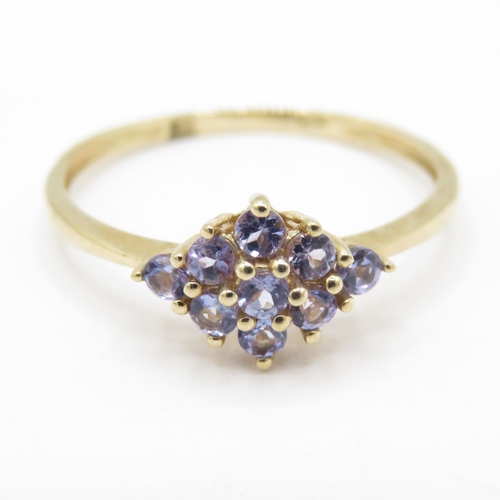 9ct Gold Tanzanite Cluster Ring (1.2g) Size P