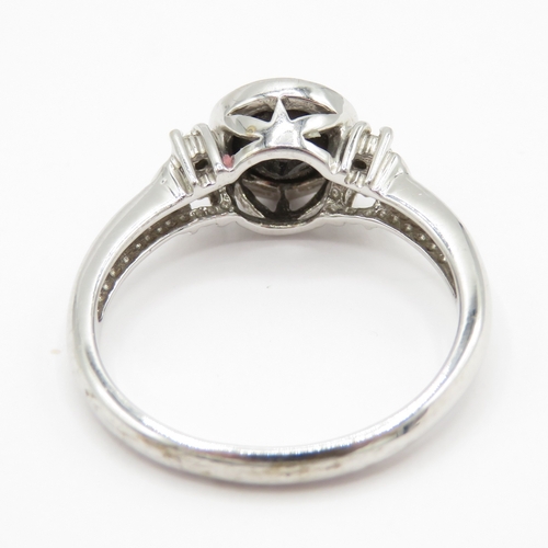 18 - 9ct White Gold Black and White Diamond Ring Birmingham 2007 (3.1g) Size N