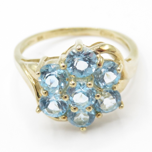 34 - 9ct gold topaz cluster ring (2.6g) Size M