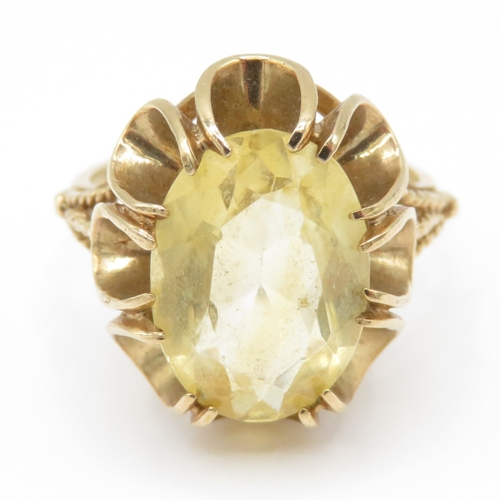 57 - 9ct gold citrine cocktail ring (4.5g) Size N