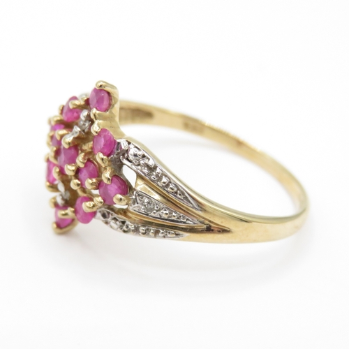 7 - 9ct White / Yellow Gold Diamond and Ruby Ring (2g) Size O 1/2