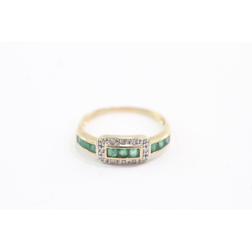 39 - 9ct gold emerald diamond ring (1.9g) Size R