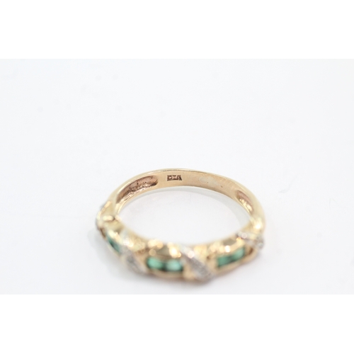 48 - 9ct gold emerald diamond dress ring (1.9g) Size J
