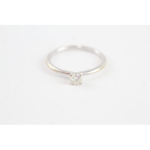 54 - 18ct white gold diamond solitaire ring (1.6g) Size L