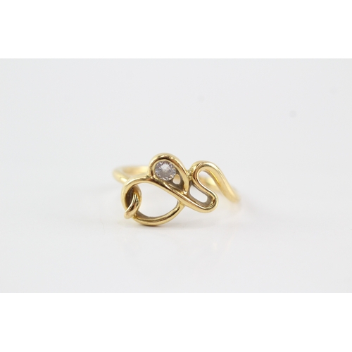 10 - 18ct gold diamond dress ring (3.1g) Size L