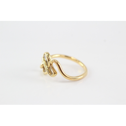 10 - 18ct gold diamond dress ring (3.1g) Size L