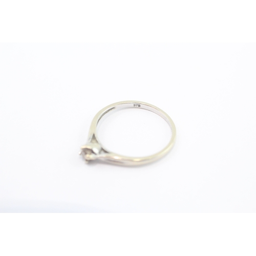 23 - 9ct white gold diamond solitaire ring (1.1g) Size L