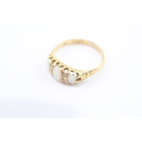 37 - 18ct gold antique opal diamond boat ring (3.6g) Size P