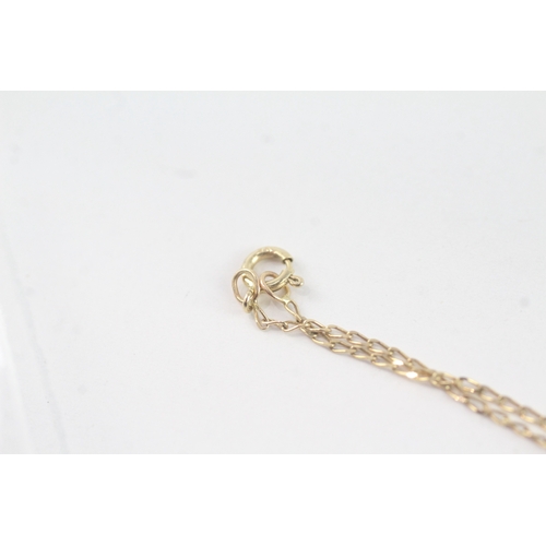 51 - 9ct gold opal pendant (2.1g)