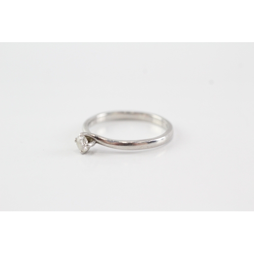 52 - 950 platinum claw set diamond solitaire ring (2.7g) Size L