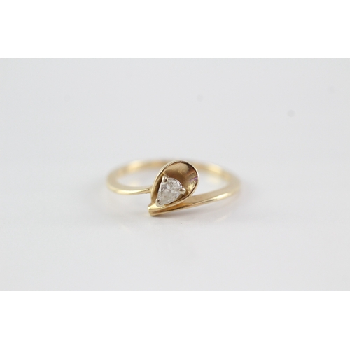 57 - 14ct gold diamond solitaire dress ring (2g) Size K 1/2