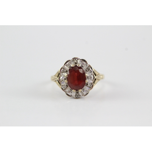 59 - 9ct gold garnet diamond cluster ring (2.5g) Size J
