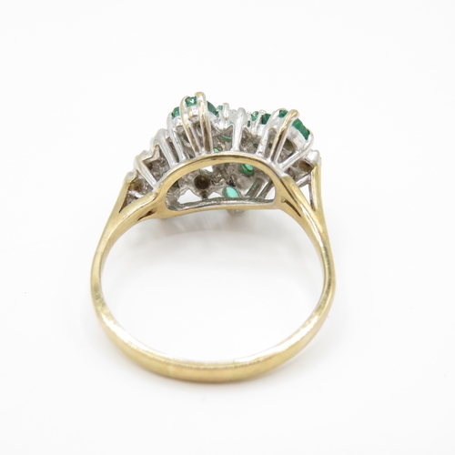 33 - 9ct Gold Diamond and Emerald Cluster Dress Ring (5g) Size S