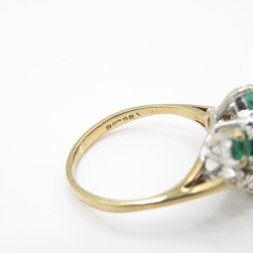 33 - 9ct Gold Diamond and Emerald Cluster Dress Ring (5g) Size S