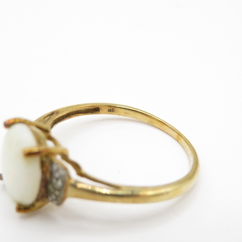 39 - 9ct Gold Opal and Diamond Dress Ring (2g) Size R