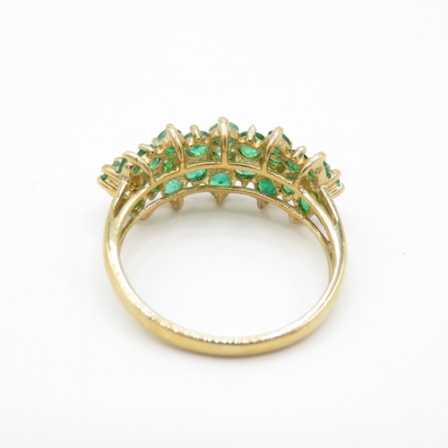 41 - 9ct Gold Emerald Floral Cluster Ring (2.5g) Size N