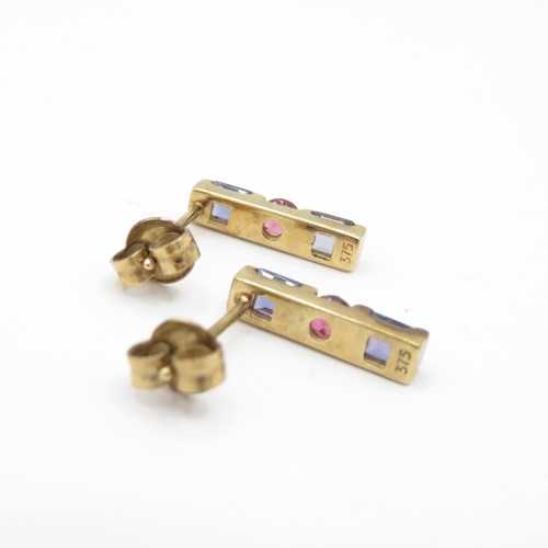 44 - 9ct Gold Pink Tourmaline and Iolite Drop Earrings (1.8g)