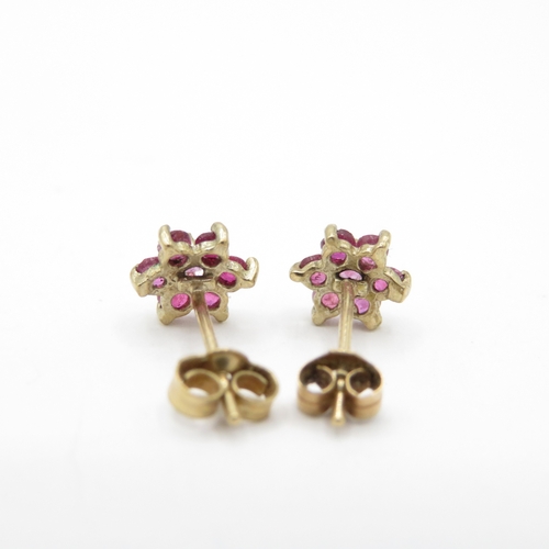 49 - 9ct Gold Ruby & Diamond and Spinel Stud Earrings (1.1g)