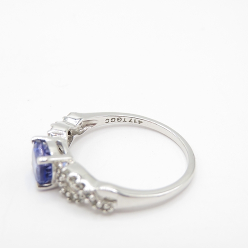 60 - 9ct Gold Tanzanite and White Zircon Claw Set Ring (2.6g) Size N 1/2