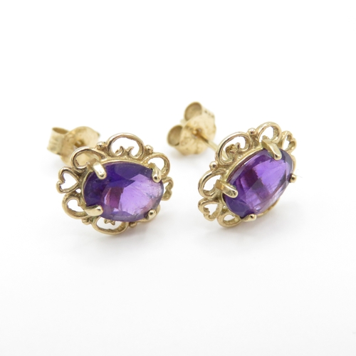 10 - 2 x 9ct Gold Amethyst & Purple Gemstone Stud Earrings (3.1g)