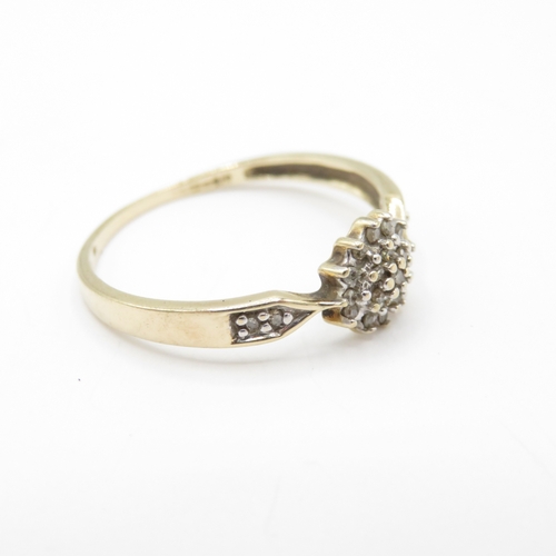 22 - 9ct Gold Diamond Cluster Ring (1.4g) Size P
