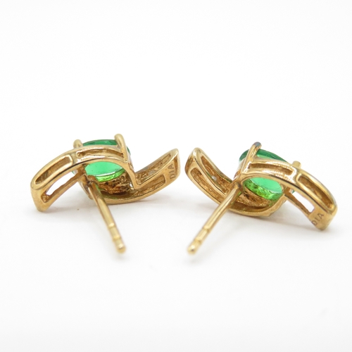 48 - 2 x 9ct Gold Emerald and Diamond & Diamond and Green Gemstone Stud Earrings (3.3g)