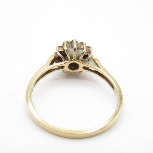 53 - 9ct Gold Diamond Cluster Ring (2.6g) Size R