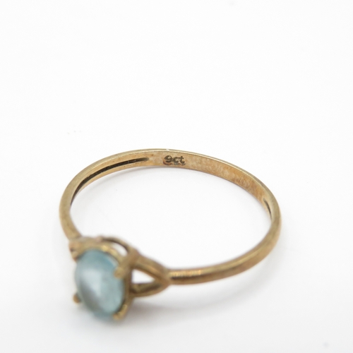 55 - 9ct Gold Blue Gemstone Solitaire Ring (1g) Size M