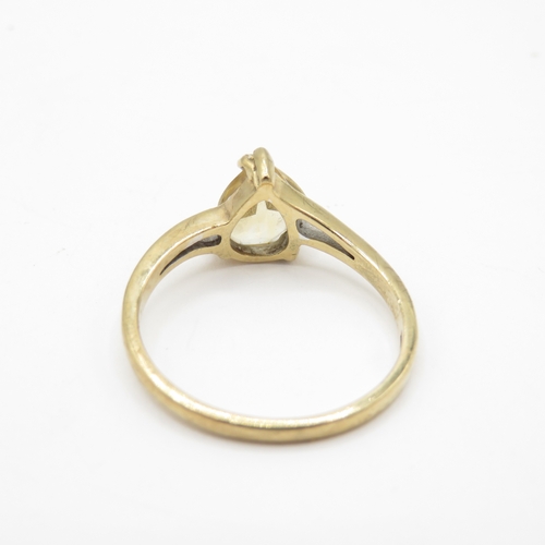 56 - 9ct Gold Citrine and Diamond Dress Ring (2.2g) Size O