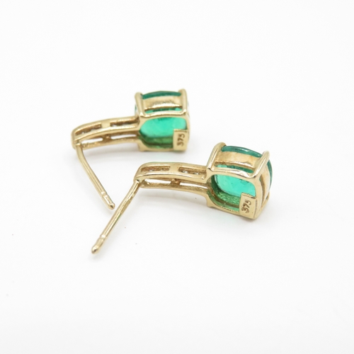 58 - 2 x 9ct Gold Chrome Diopside & Synthetic Spinel and Diamond Stud Earrings (1.9g)