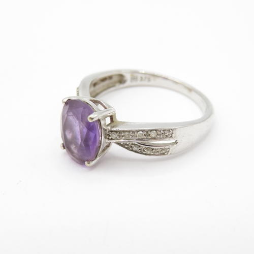 59 - 9ct White Gold Amethyst and Moissanite Dress Ring (2.6g) Size M