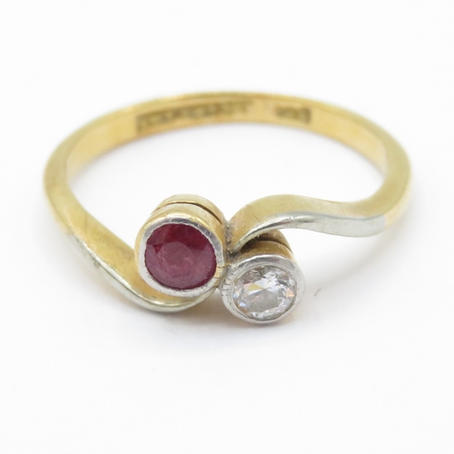 46 - 18ct antique ruby diamond toi et moi ring (2.3g) Size K