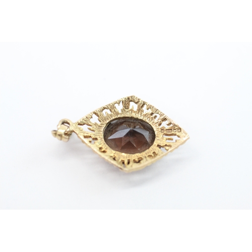 14 - 9ct gold vintage smokey quartz pendant (2.2g)