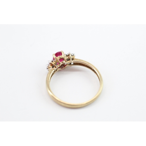 16 - 9ct gold ruby & diamond dress ring (1.6g) Size M
