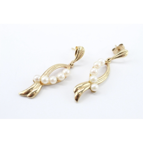 17 - 9ct gold cultured pearl drop earrings (3.3g)
