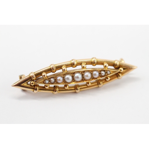 2 - 15ct gold split pearl brooch with base metal pin (3.3g)